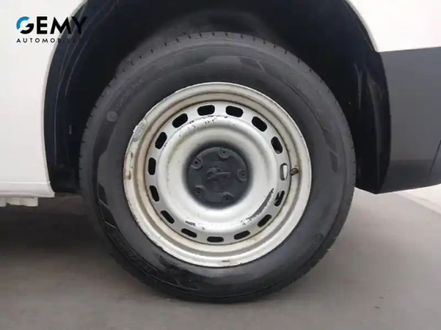 Peugeot Partner fourgon standard 650 kg bluehdi 100 s&amp;s bvm5 — photo 33