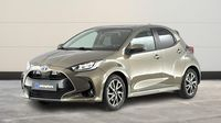 Toyota Yaris 116h Design 5p MY22 — photo 1
