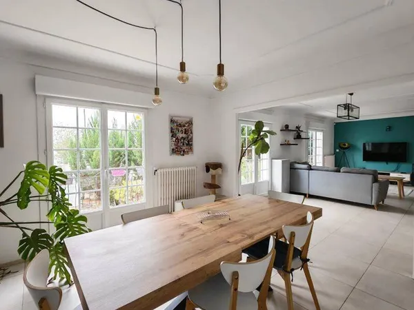 Maison 6 pièces 130 m²