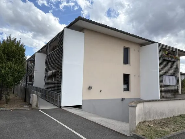 APPARTEMENT T2 EN RESIDENCE - LAUNAGUET