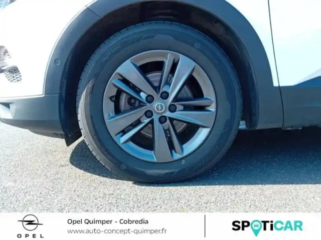 Opel Grandland X 1.2 turbo 130ch gs line — photo 21