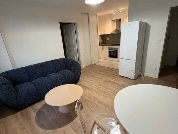 Appartement T2 meublé avec place de stationnement