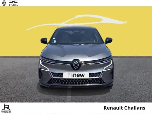 Renault Megane e-tech electric ev60 220ch techno super charge — photo 9