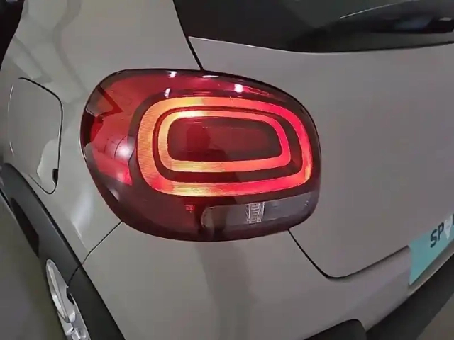 Citroën C3 puretech 83 ch bvm5 — photo 17