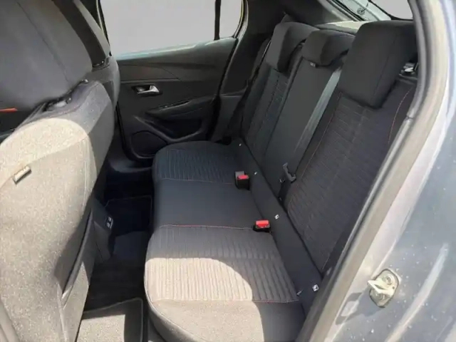 Peugeot 208 electrique 50 kwh 136 — photo 12