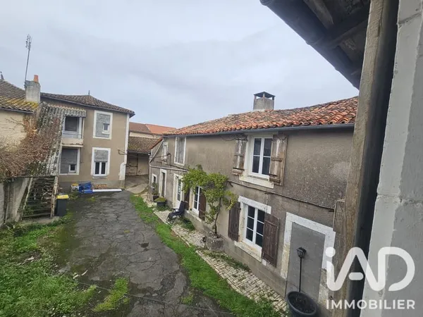 Immeuble 12 pièces 227 m²