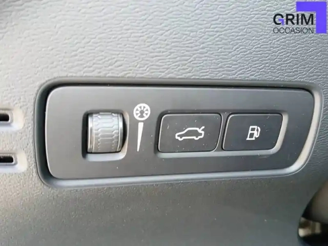 Volvo Xc40 t4 recharge 129+82 ch dct7 — photo 31