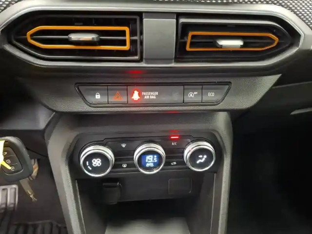 Dacia Sandero eco-g 100 — photo 6