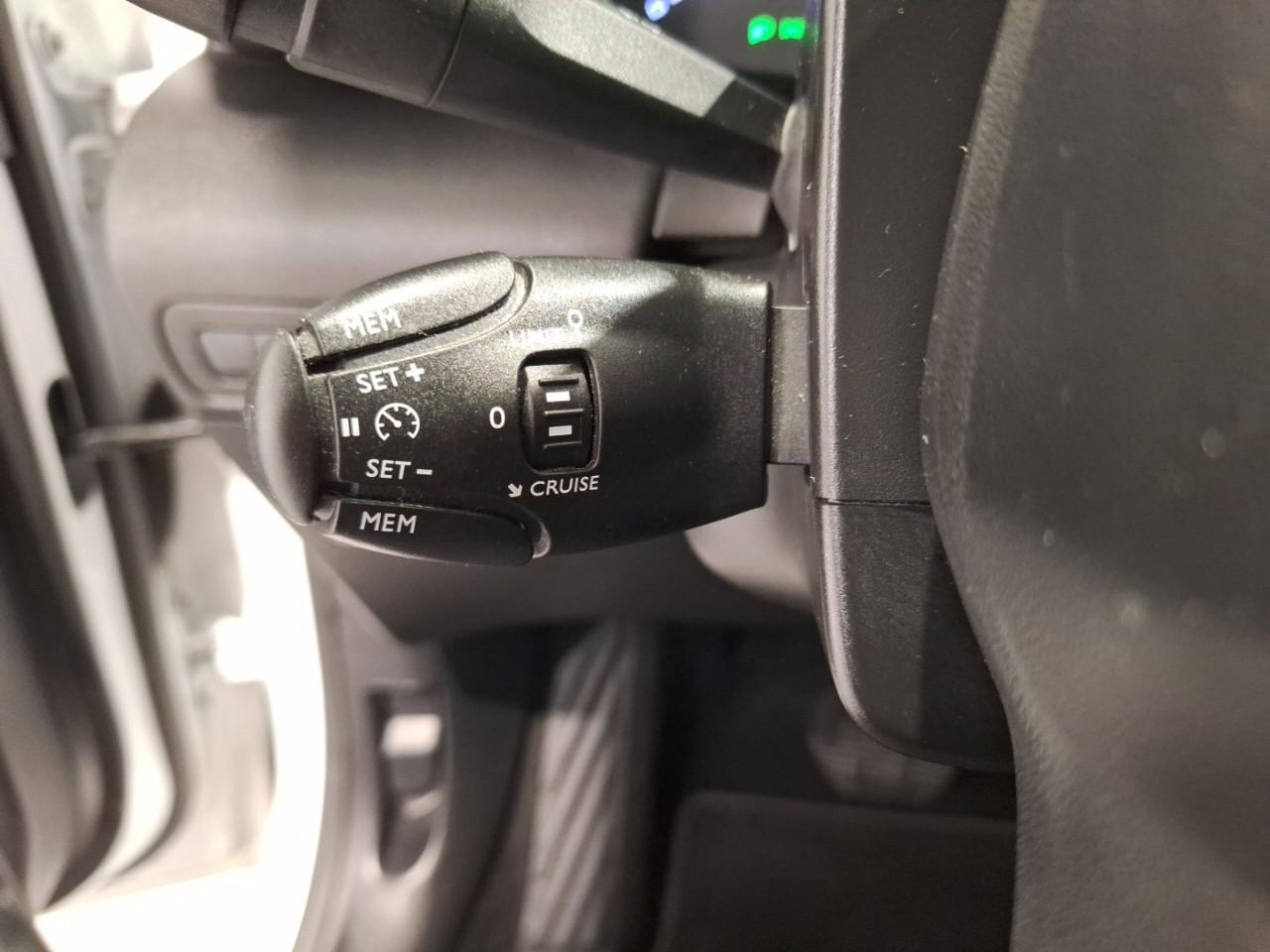 Citroën C3 Aircross puretech 130 s&s eat6 c-series — photo 19