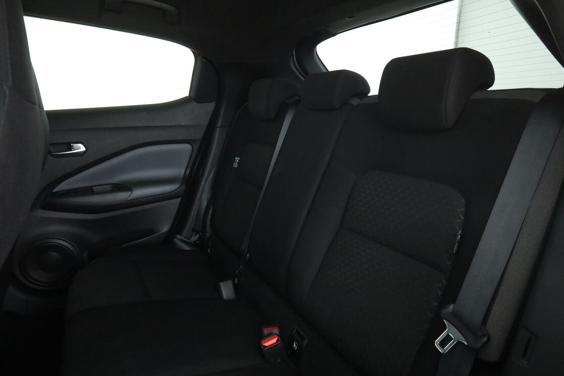 Nissan Juke 1.0 DIG-T N-Connecta DCT — photo 13
