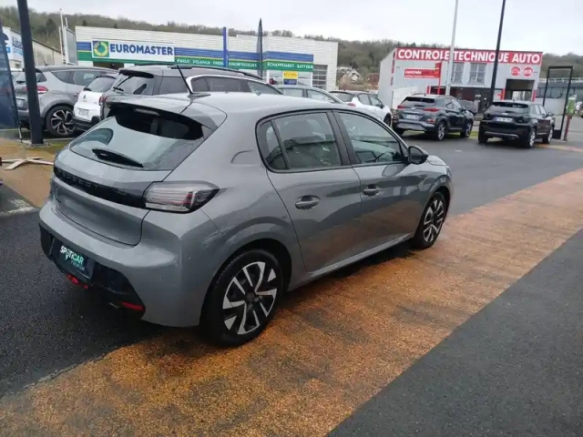 Peugeot 208 puretech 100 s&amp;s bvm6 — photo 26