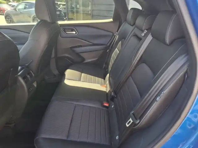 Nissan Qashqai mild hybrid 158 ch xtronic — photo 16