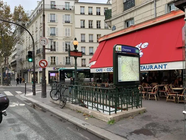 Boutique 52 m²