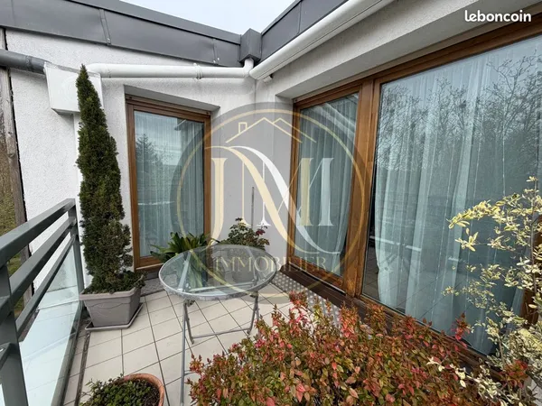 Appartement 4 pièces 82 m²