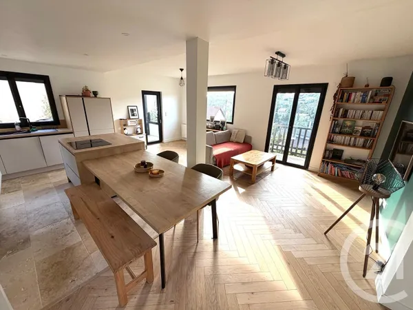 Maison 5 pièces 90 m²