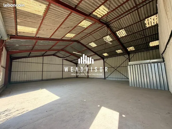 LOCAL D'ACTIVITE 350 m² MONTLOUIS-SUR-LOIRE
