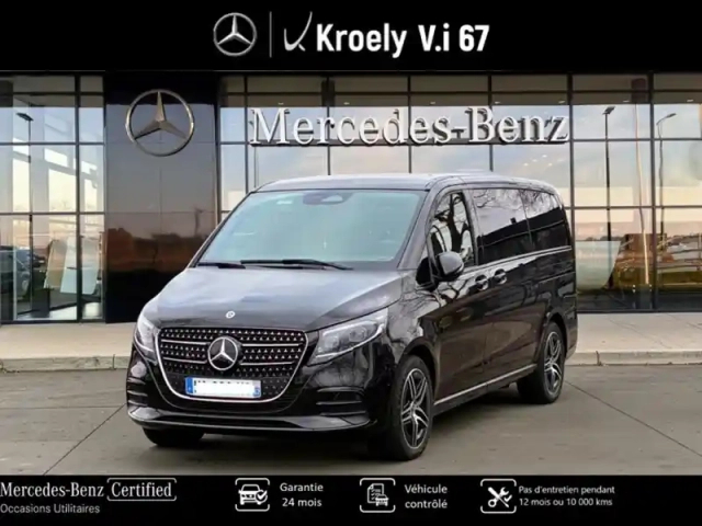 Mercedes Cla 300 d amg line long 8places — photo 31