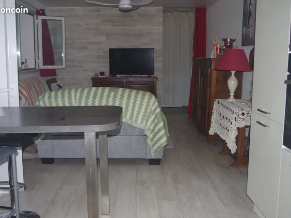 APPARTEMENT 60 m2
