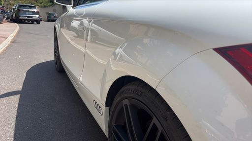 Audi TT Roadster 3.2 V6 250 Quattro - S Line – 2010 – 105196 km – Essence – Boîte Manuelle — photo 3