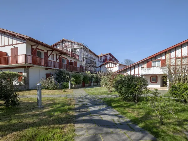 HENDAYE PLAGE Studio avec terrasse au calme
