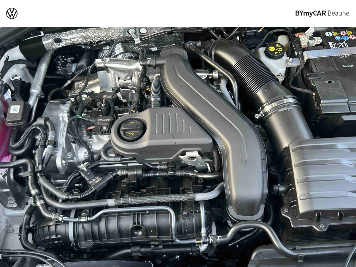 Volkswagen T-Roc 1.5 eTSI Hybrid 116 ch DSG7 — photo 17