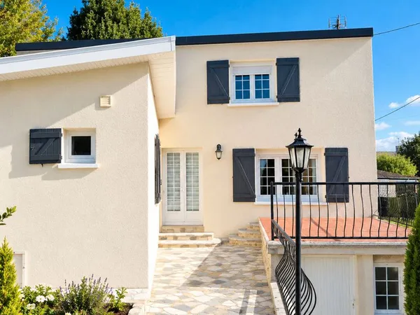 Maison 5 pièces 92 m²
