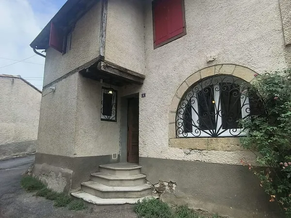 maison individuelle ? À LOUER ? Les Salvages  secteur
