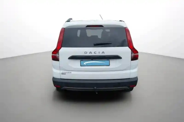 Dacia Jogger eco-g 100 5 places — photo 5