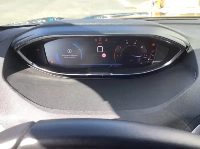 Peugeot 5008 bluehdi 130ch s&amp;s eat8 allure pack — photo 14