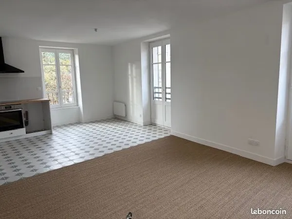 T3 meublé rénové de 66 m² - Vue sur l'Aveyron - Saint-Antonin-Noble-Val