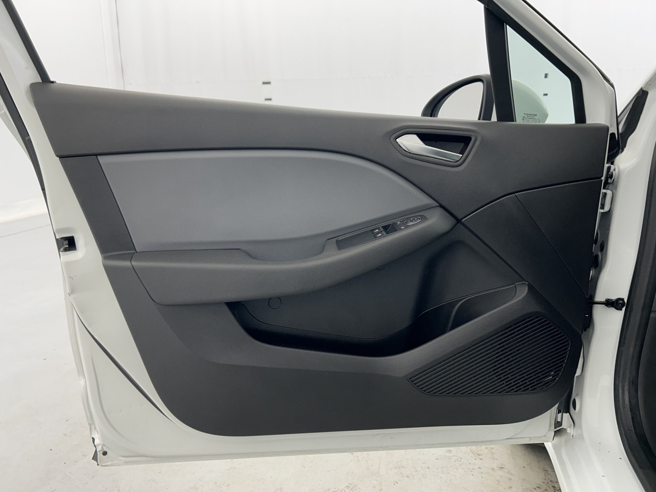 Renault Clio Société — photo 11