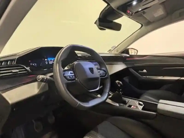 Peugeot 308 1.2 130 allure pack i-cockpit gps camera led — photo 7