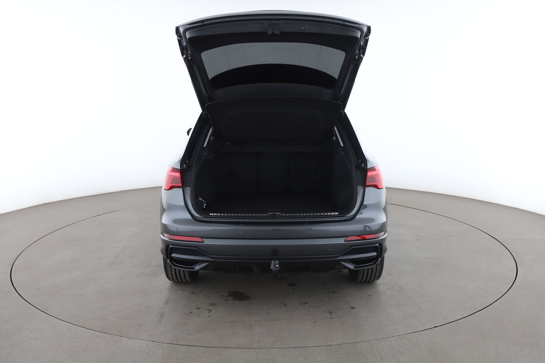 Audi Q3 35 TFSI S Tronic 7 — photo 15