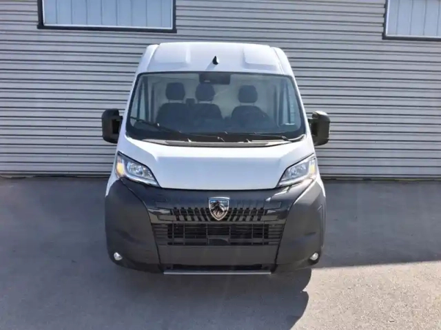 Peugeot Boxer fourgon nouveau fgn 3.5 t l2h2 140 s&amp;s bvm6 — photo 2