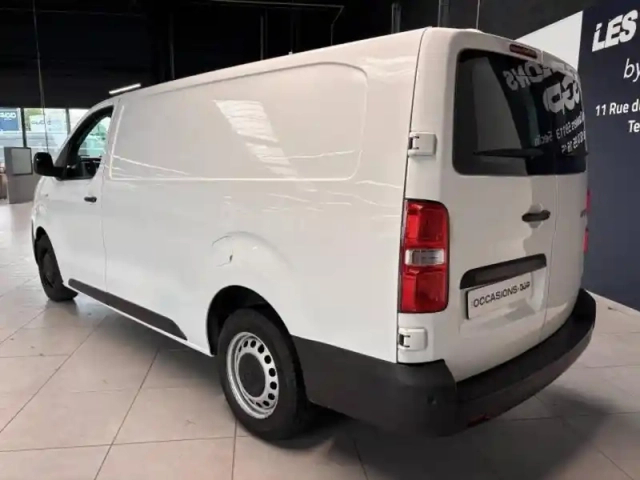 Toyota Proace medium 2.0 d-4d 140 business rc21 (16250?ht) — photo 7