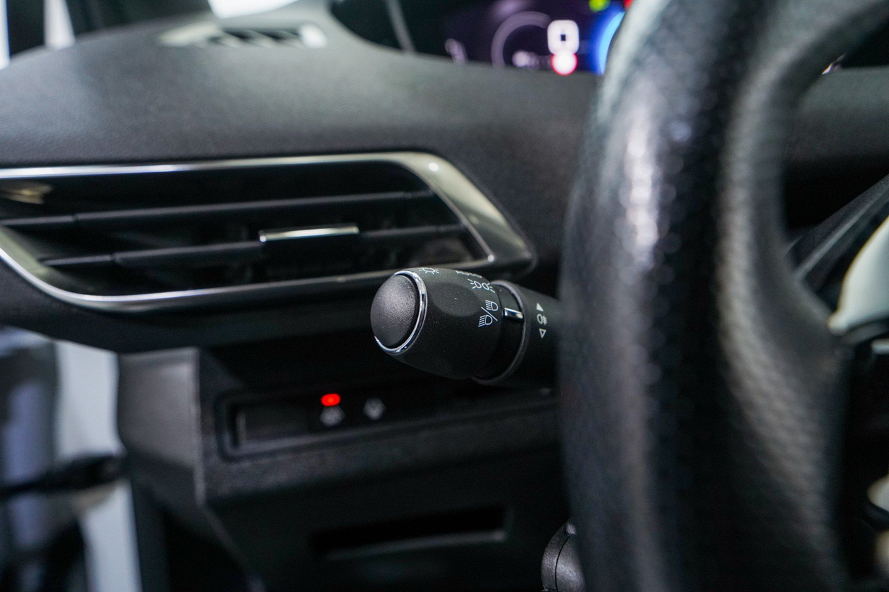 Peugeot 3008 — photo 21
