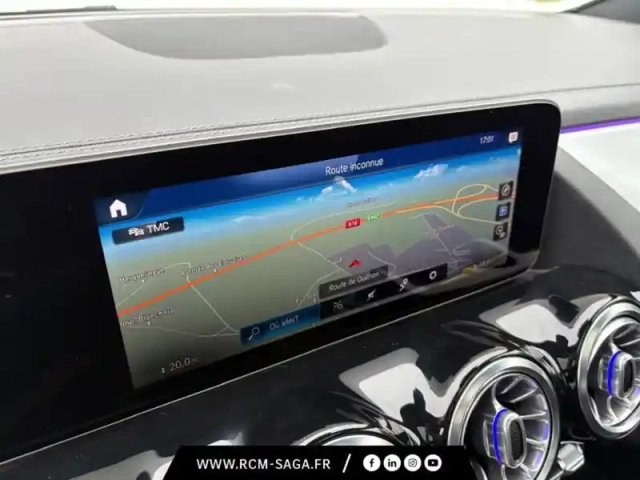 Mercedes Gla 220 d 4matic amg line — photo 21