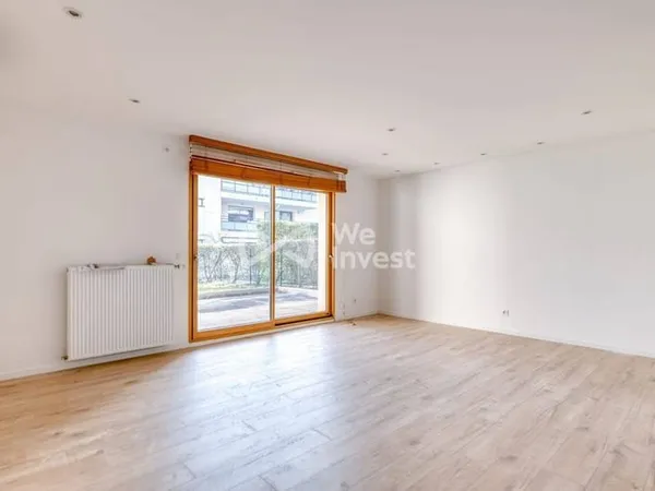 Local d'activité 3 pièces 63 m²