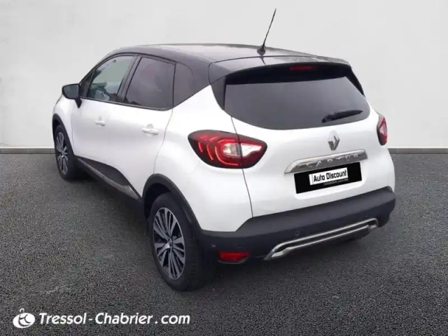 Renault Captur tce 150 fap edc initiale paris — photo 30