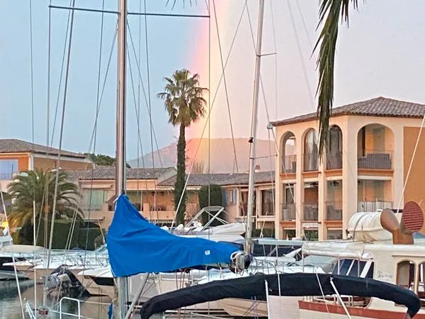 Location Place de Port