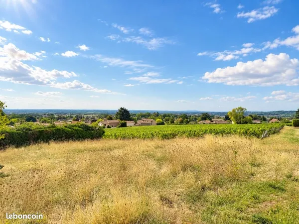 Terrain 900 m² Charnay Les Macon