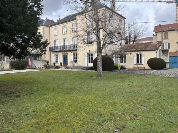 TRES BELLE PROPRIETE