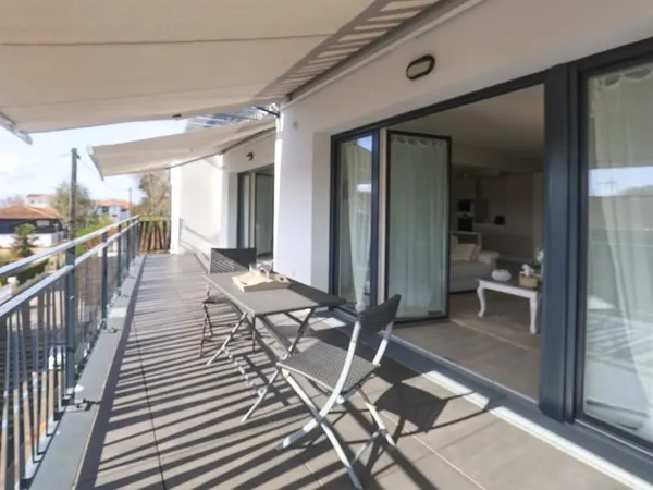 ANDERNOS centre - T3 de 95m2 avec terrasse 30m2