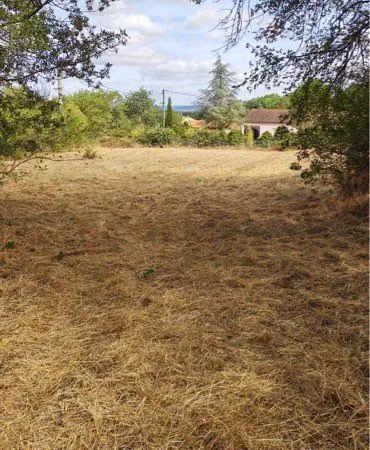 Vente terrain plat et constructible