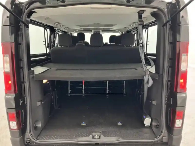 Renault Trafic blue dci 150 — photo 64