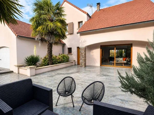 Maison 4 pièces 144 m²