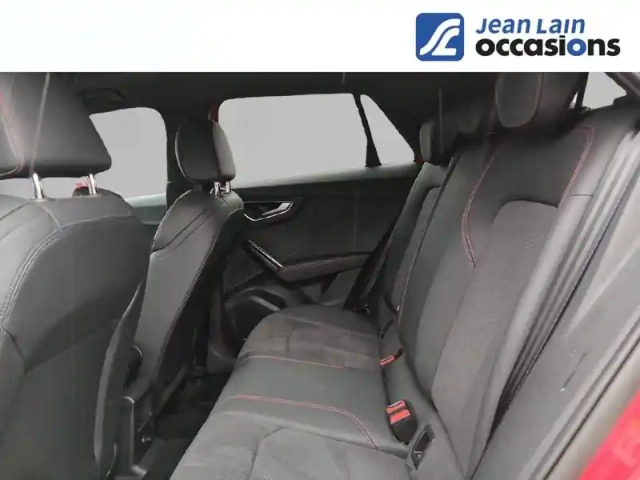 Audi Q2 35 tdi 150 s tronic 7 — photo 17