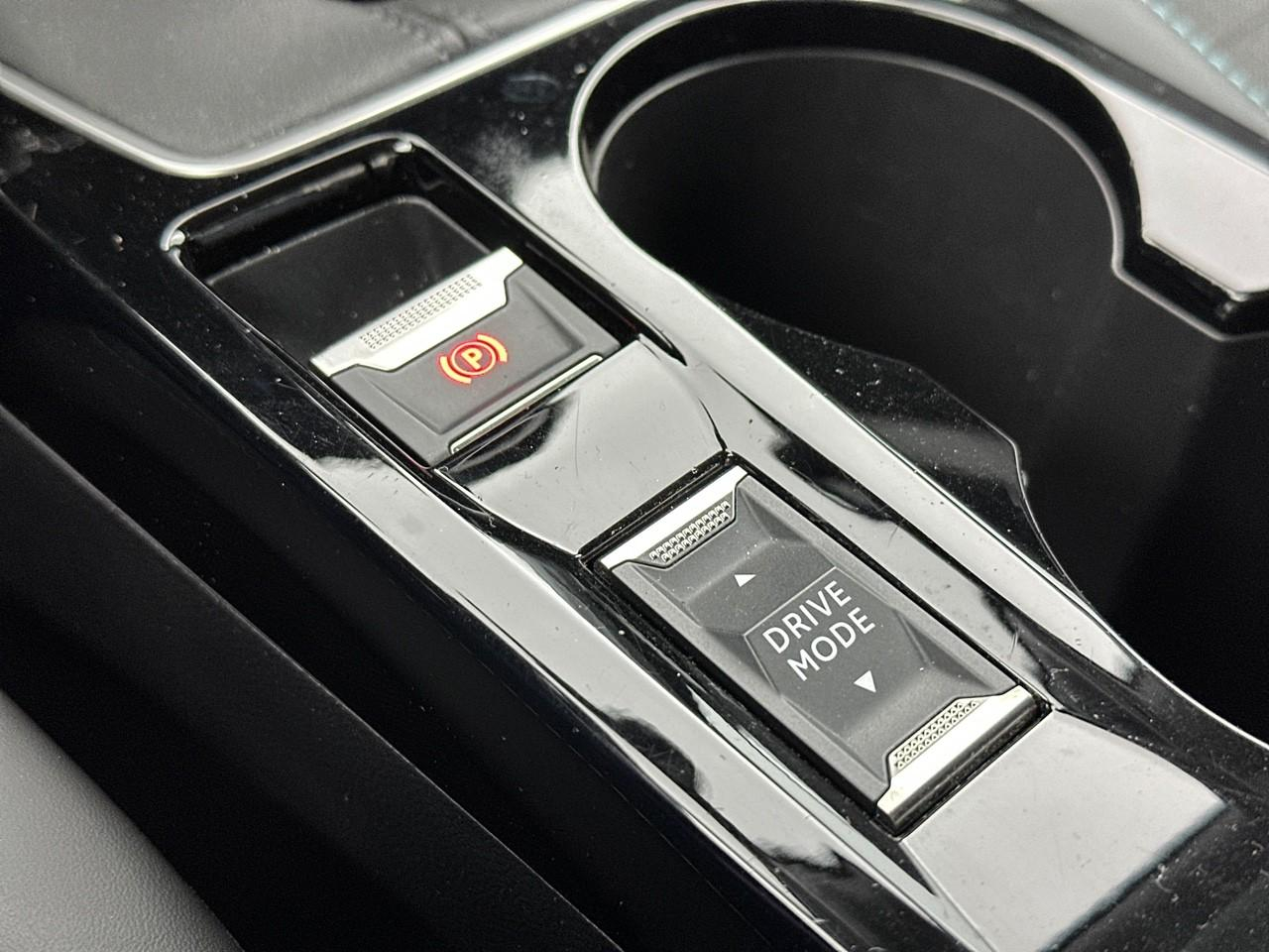Peugeot 2008 puretech 100 s&s bvm6 allure — photo 31