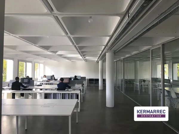 Bureaux 242 m²