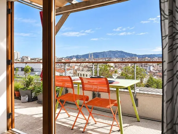 Appartement 4 pièces 90 m²